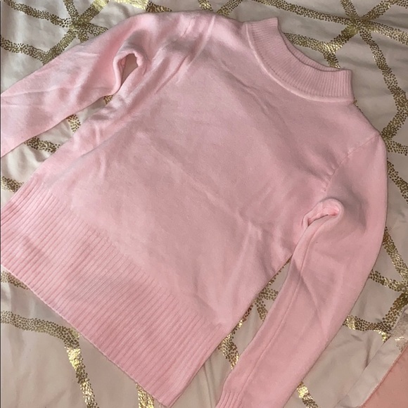 Tops - Mock neck baby pink sweater 💕